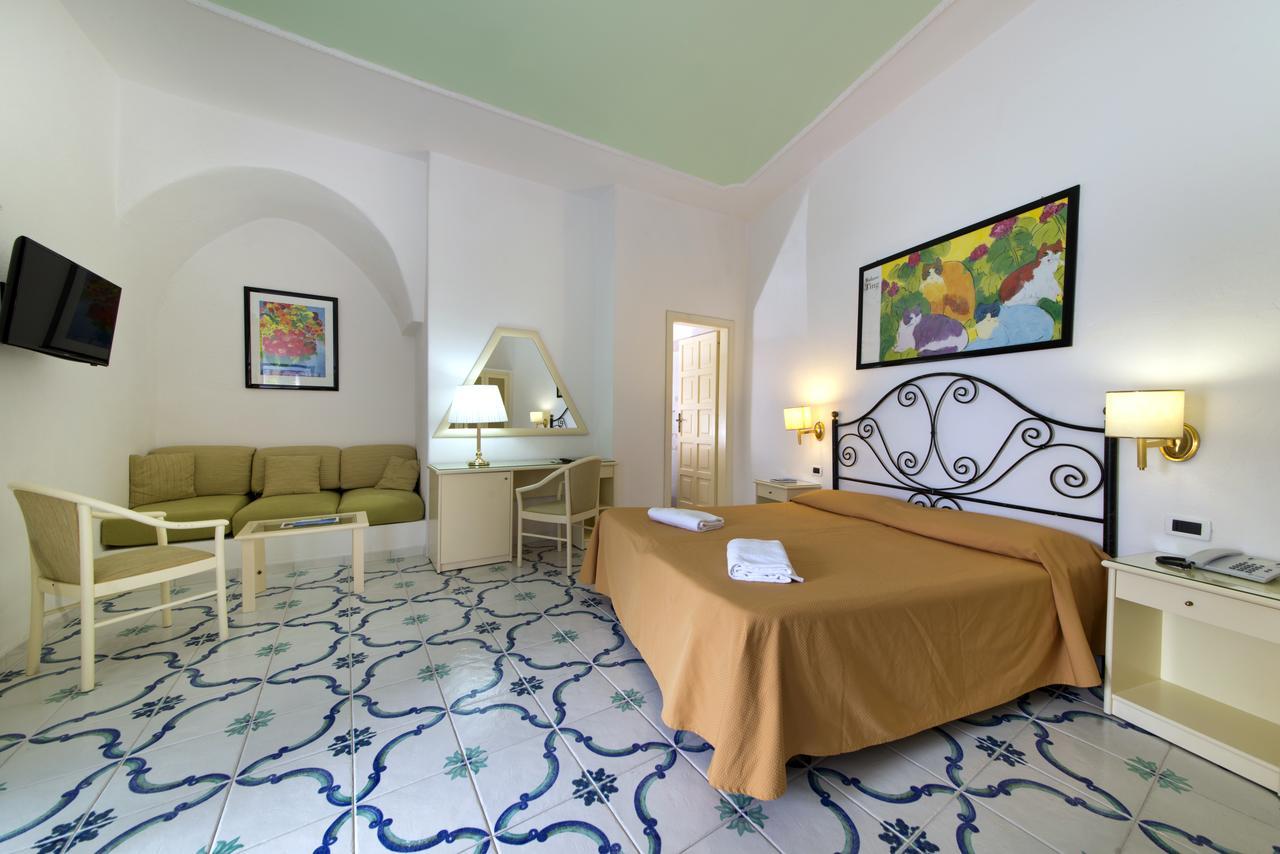 Bianca Hotel Forio (Isola d'Ischia)